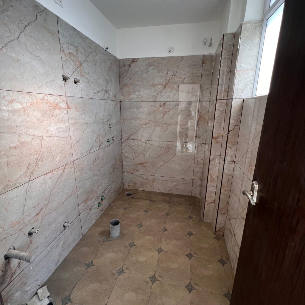 WhatsApp Image 2025-08-18 at 17.42.29_8c1a46ea