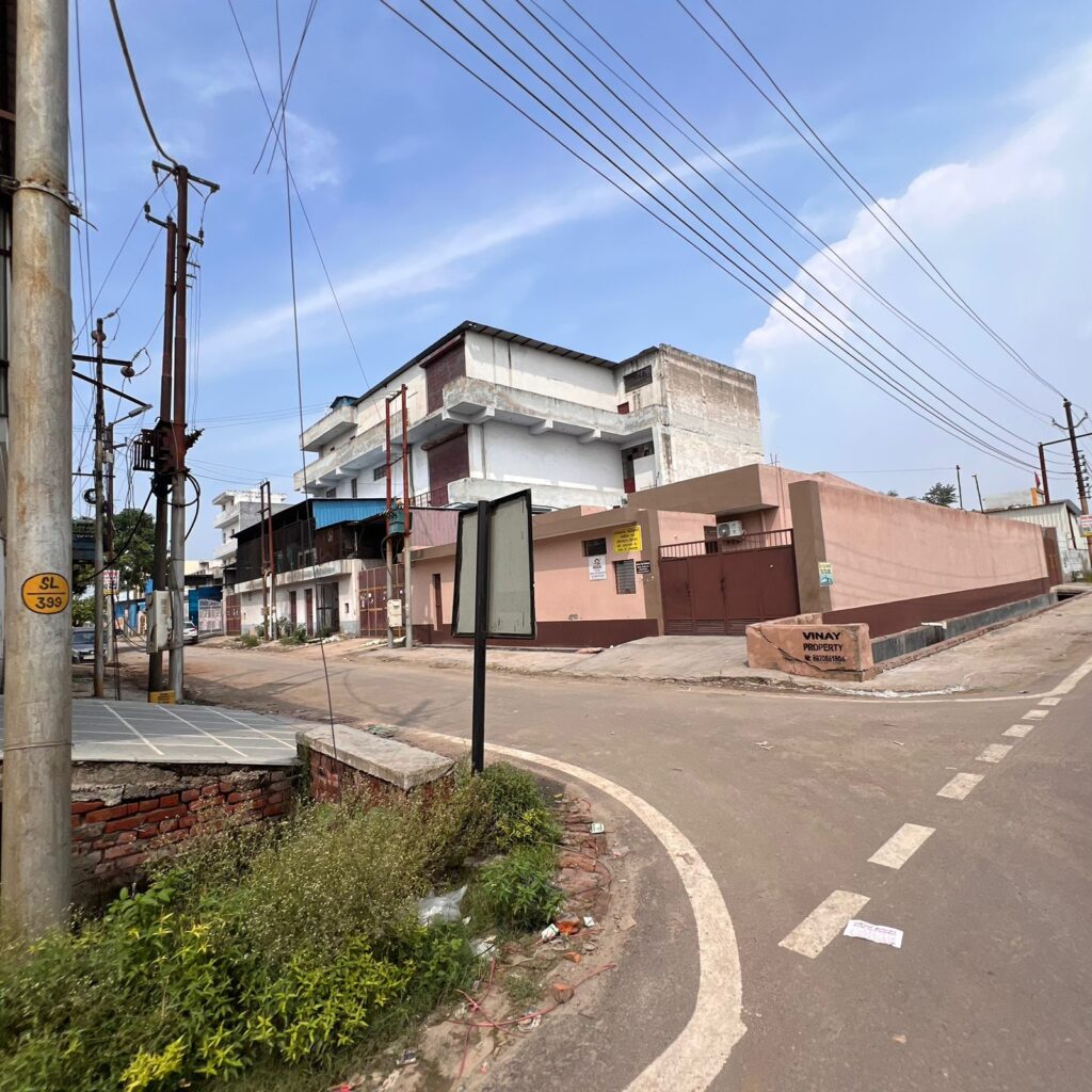 WhatsApp Image 2025-08-18 at 17.52.33_9976fa89