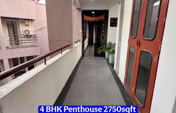 The Alien Court Ghaziabad / 4 BHK Penthouse Ready To Move
